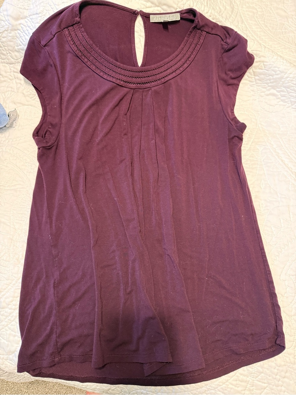 Daniel Rainn Plum Cap Sleeve Pleated Scoop Neck Top